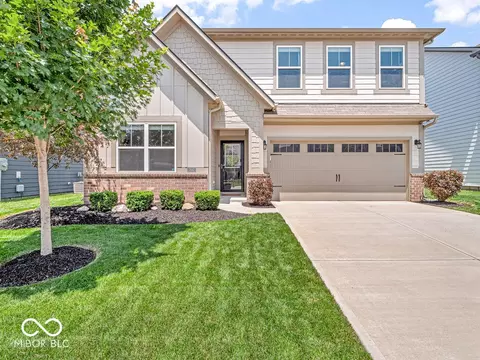 2882 Bannerbrook Dr, Westfield, IN 46074