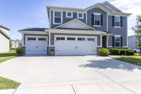 2779 Bannerbrook Dr, Westfield, IN 46074