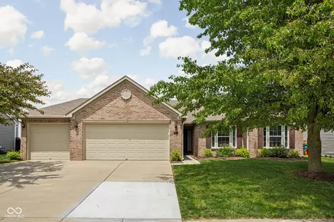 5680 Pompano Ln, Plainfield, IN 46168