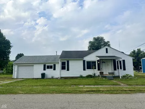 151 E Harrison St, Paragon, IN 46166
