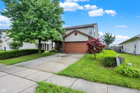 5330 Cliff Ridge Dr, Indianapolis, IN 46217