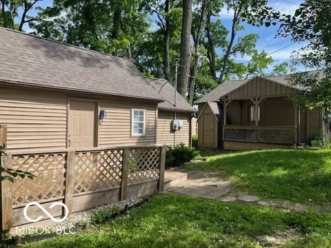 9038 Crawfordsville Rd, Indianapolis, IN 46234