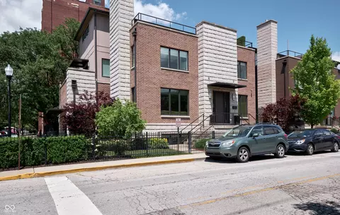 604 E North St, Indianapolis, IN 46204