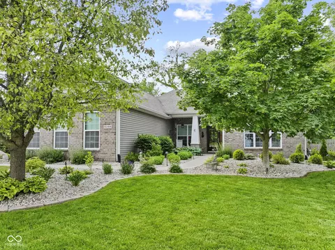 16144 Howden Dr, Westfield, IN 46074