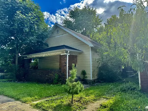 642 N Oxford St, Indianapolis, IN 46201