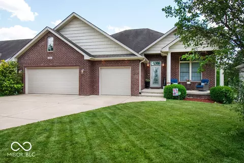 3843 Jonathan Rdg, Columbus, IN 47201