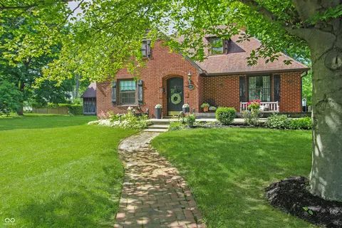 108 W Washington St, Mooresville, IN 46158