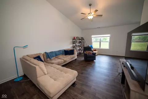 8204 Ambrosia Ln, Pendleton, IN 46064 photo 2