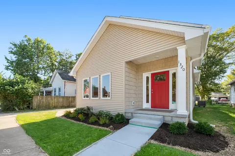 1320 Pearl St, Columbus, IN 47201