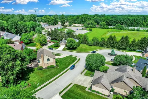 View/Area - 10517 Brookview Dr, Carmel, IN 46032 photo 5 of 18
