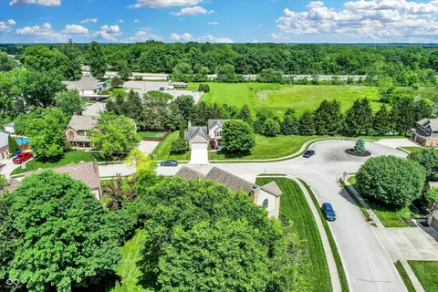 View/Area - 10517 Brookview Dr, Carmel, IN 46032 photo 4 of 18