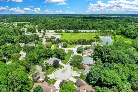 View/Area - 10517 Brookview Dr, Carmel, IN 46032 photo 7 of 18