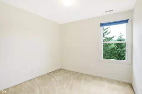 Bedroom - 10517 Brookview Dr, Carmel, IN 46032 photo 5 of 12