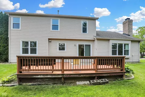 Exterior - 10517 Brookview Dr, Carmel, IN 46032 photo 5 of 13