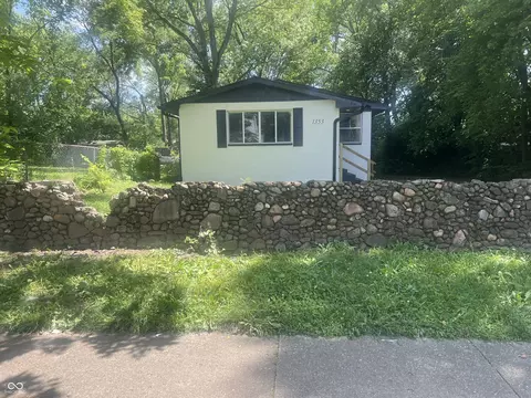 1353 W 26th St, Indianapolis, IN 46208