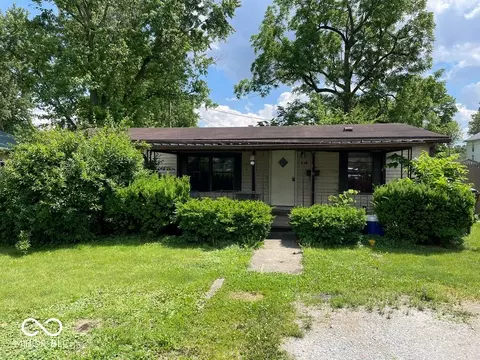308 W Parkway Dr, Cambridge City, IN 47327