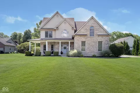 261 Westfield Ln, West Terre Haute, IN 47885