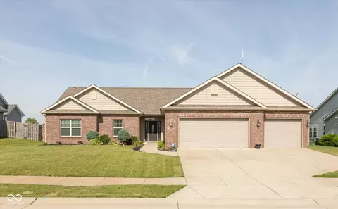 4282 Regatta Dr, Lafayette, IN 47909