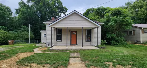 804 W State St, Veedersburg, IN 47987