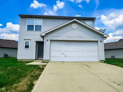 3845 Roundwood Dr, Indianapolis, IN 46235