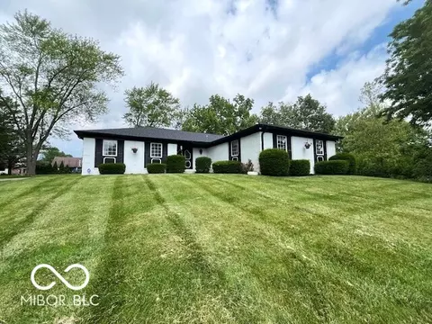 660 N Buck Creek Rd, Greenfield, IN 46140