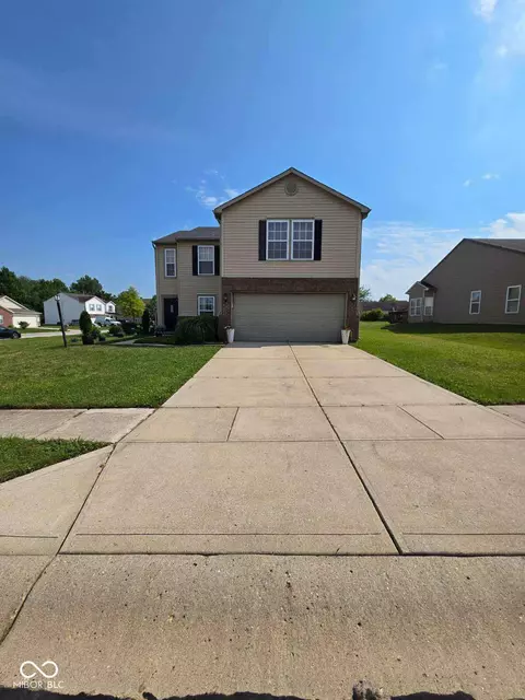 481 Parkview Dr, Danville, IN 46122