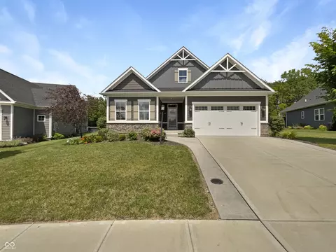 5096 Green Valley Ln, Noblesville, IN 46062