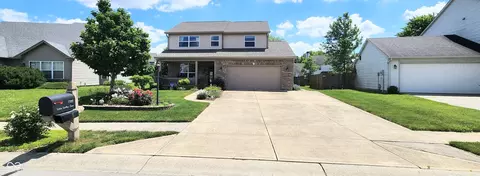 17810 White Willow Dr, Westfield, IN 46074