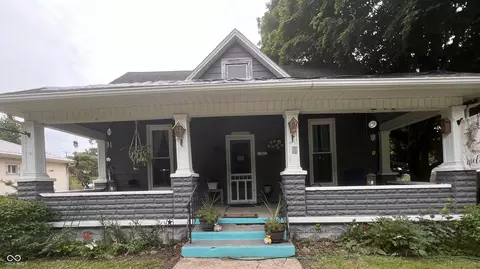 203 E Washington St, Waynetown, IN 47990