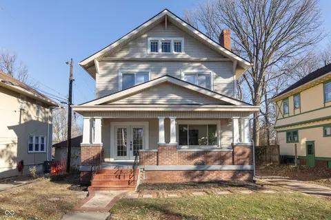 561 Central Ct S, Indianapolis, IN 46205