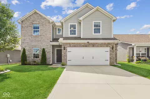 2434 Bristol Dr, Franklin, IN 46131