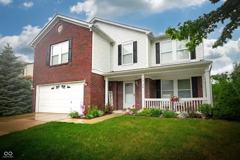10106 Yosemite Ln, Indianapolis, IN 46234