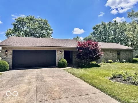 8300 N Santa Barbara Dr, Muncie, IN 47303