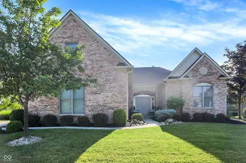 13491 Spring Farms Dr, Carmel, IN 46032