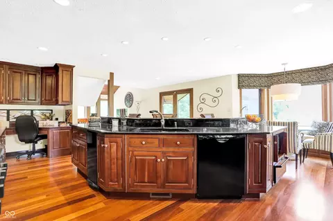 Kitchen - 2725 E Mel Currie Rd, Bloomington, IN 47408 photo 4 of 8