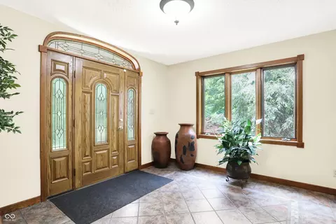 Entry Way - 2725 E Mel Currie Rd, Bloomington, IN 47408 photo 1 of 4