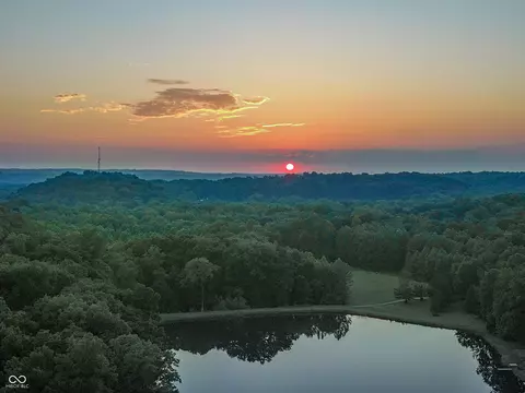 View/Area - 2725 E Mel Currie Rd, Bloomington, IN 47408 photo 6 of 11