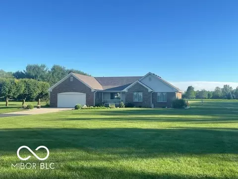 6510 E Urmeyville Rd, Franklin, IN 46131
