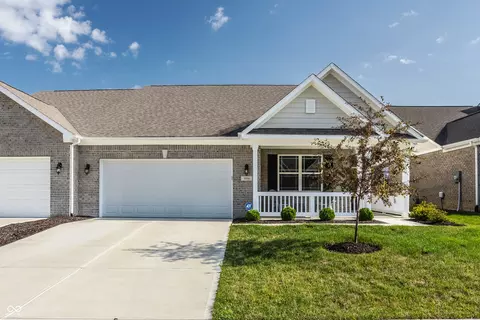 1014 Stallion Ct, Indianapolis, IN 46260