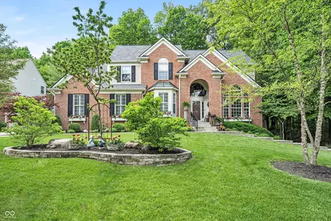7602 Prairie View Ln, Indianapolis, IN 46256