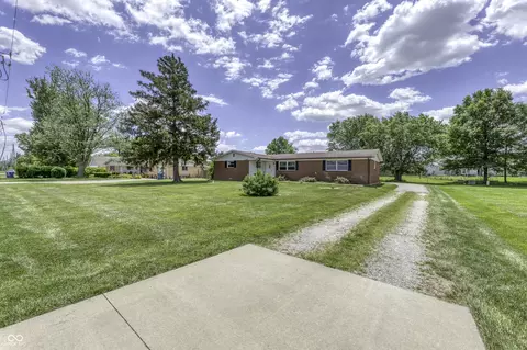 8707 E 96th St, Indianapolis, IN 46256