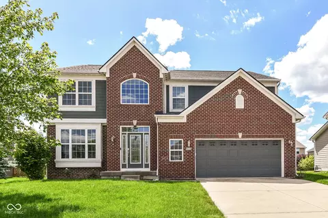 14310 Heather Knoll Pkwy, Westfield, IN 46074