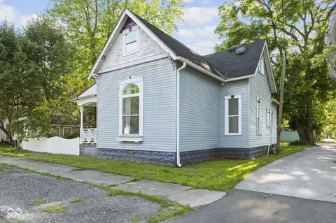 448 Young St, Franklin, IN 46131