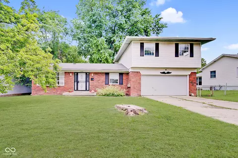 3638 Woodcliff Dr, Indianapolis, IN 46203