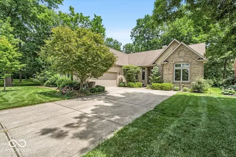 10321 Greentree Dr, Carmel, IN 46032