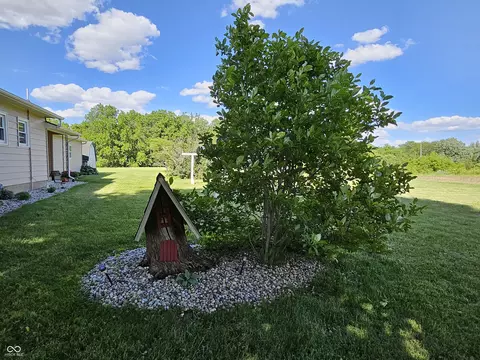 Exterior - 6566 E 425 S, Waldron, IN 46182 photo 3 of 14