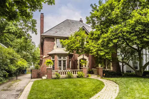 5766 N Pennsylvania St, Indianapolis, IN 46220