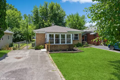 4741 E 17th St, Indianapolis, IN 46218