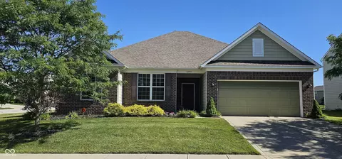 6292 Primrose Dr, Whitestown, IN 46075