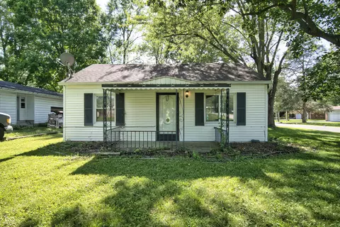 496 Monroe St, Indianapolis, IN 46229